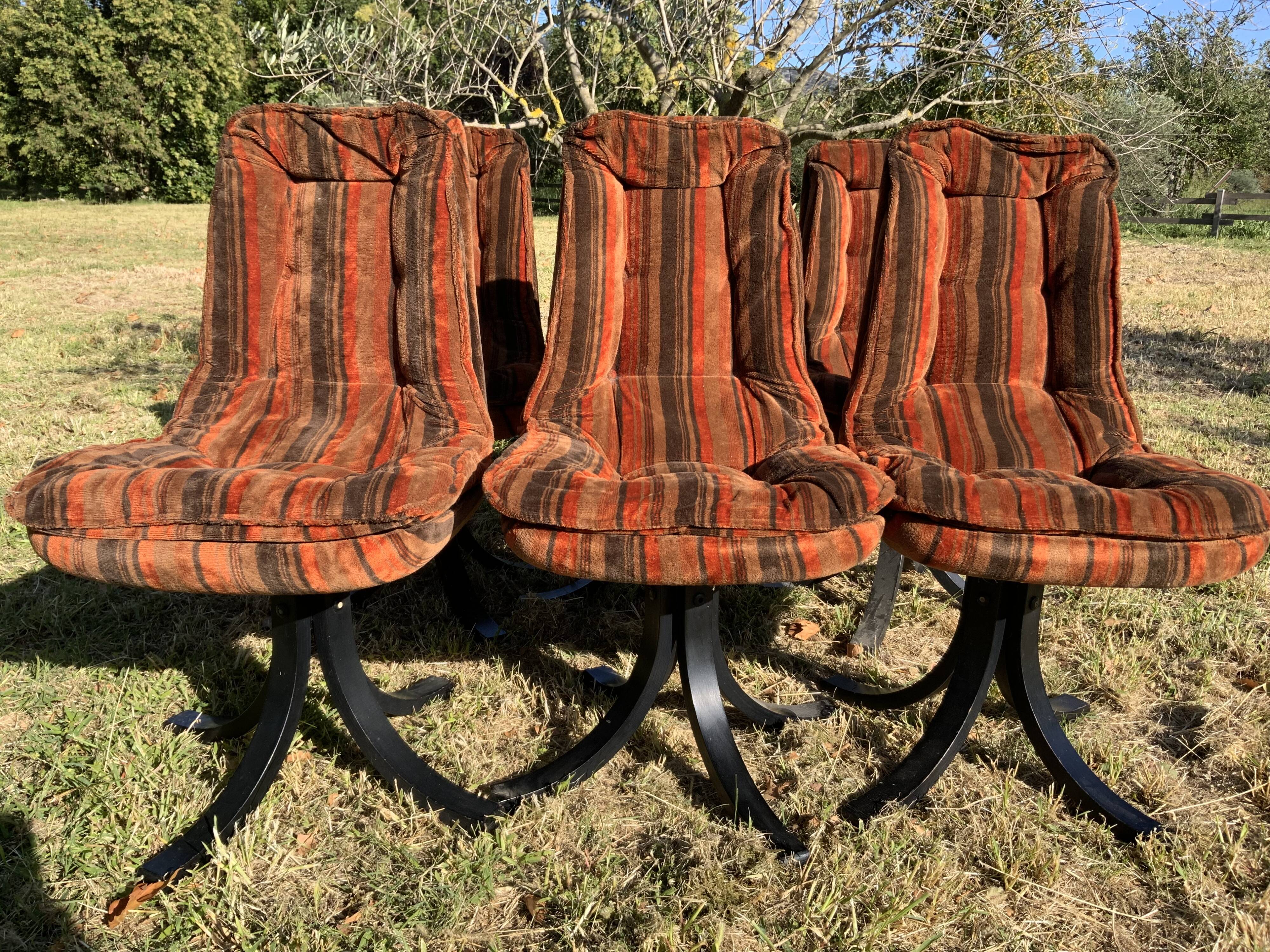 Set of 6 chairs year 1980