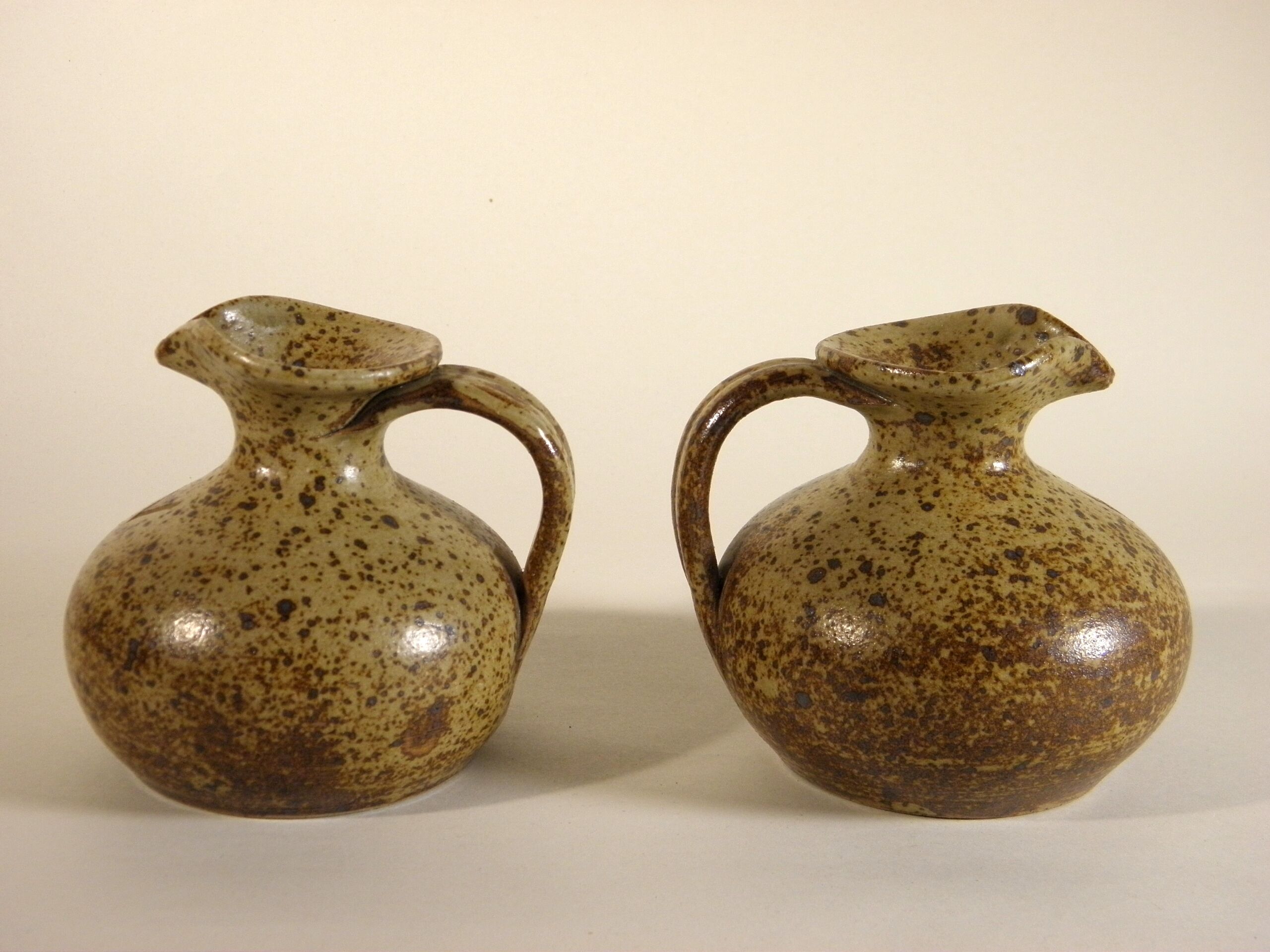 Oil and winery in 70s sandstone