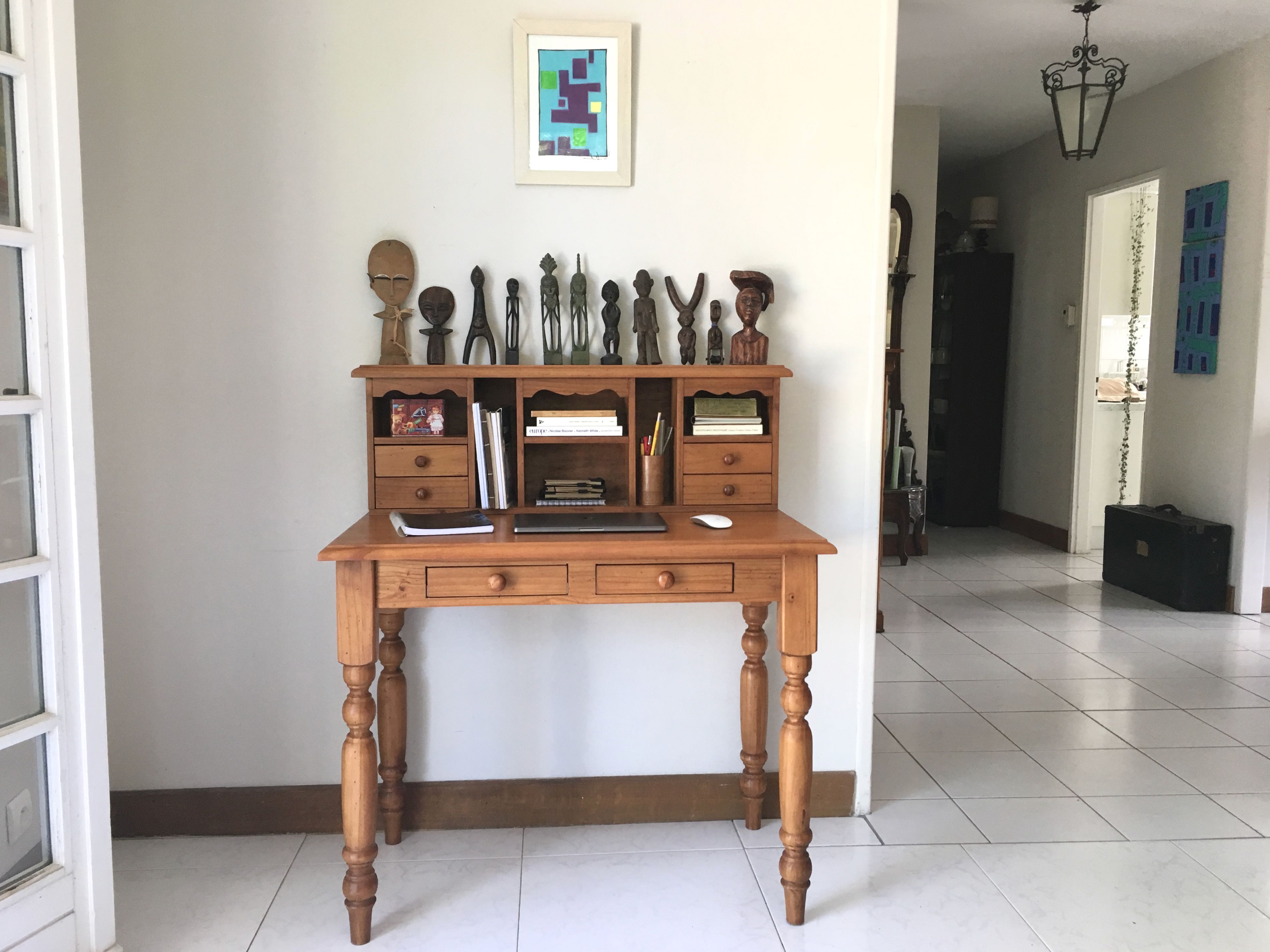 Bureau de chambre d’hôtel vintage