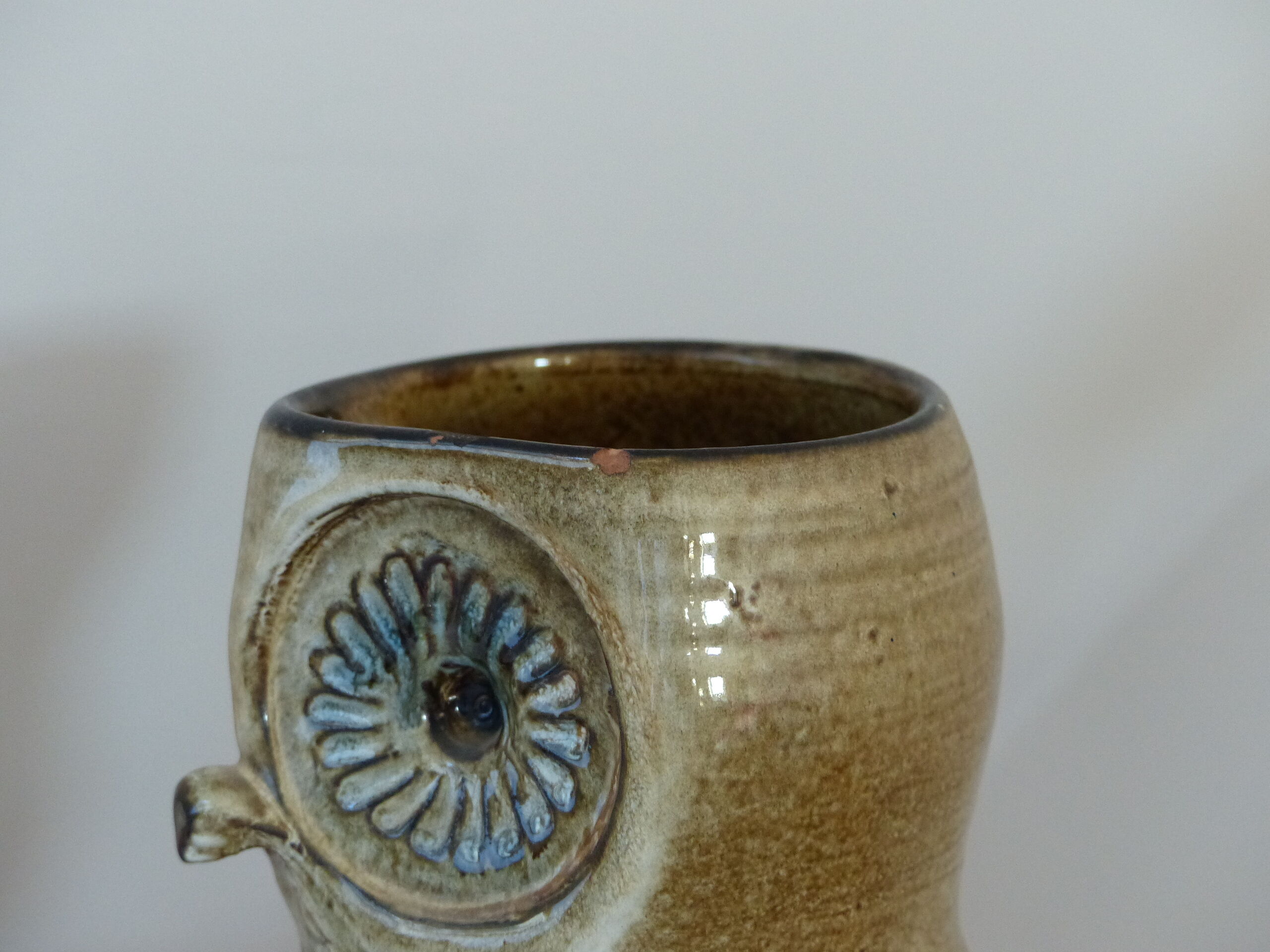 Vase chouette zoomorphe en grès vintage
