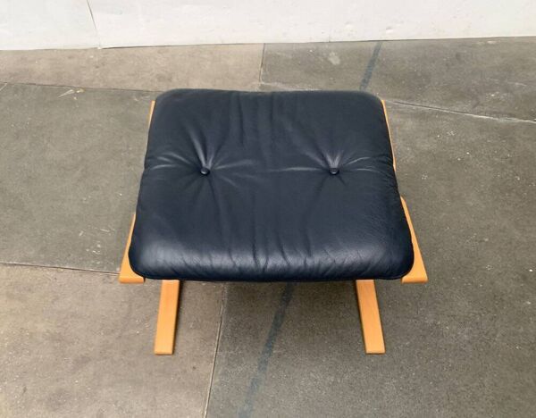 Fauteuil Siesta en cuir et ottoman par Ingmar Relling pour Ekornes, Finlande 1960