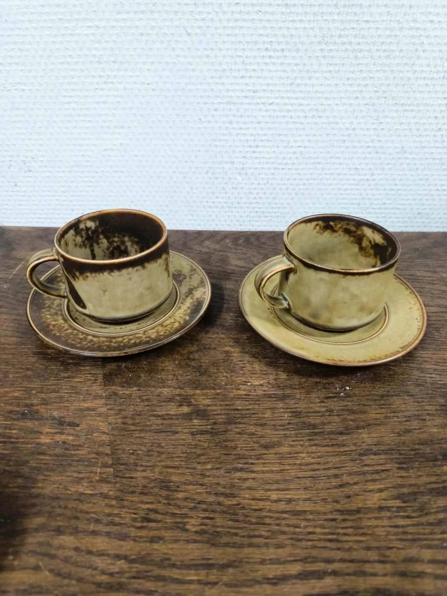Set of 2 cups and saucers Langenthal