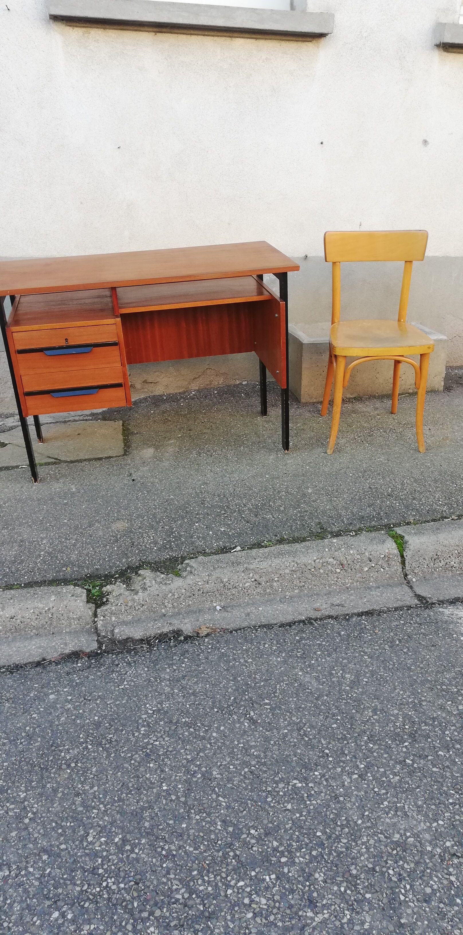 Vintage desk 2 drawers
