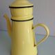 Former yellow enamelled coffee maker 50/60