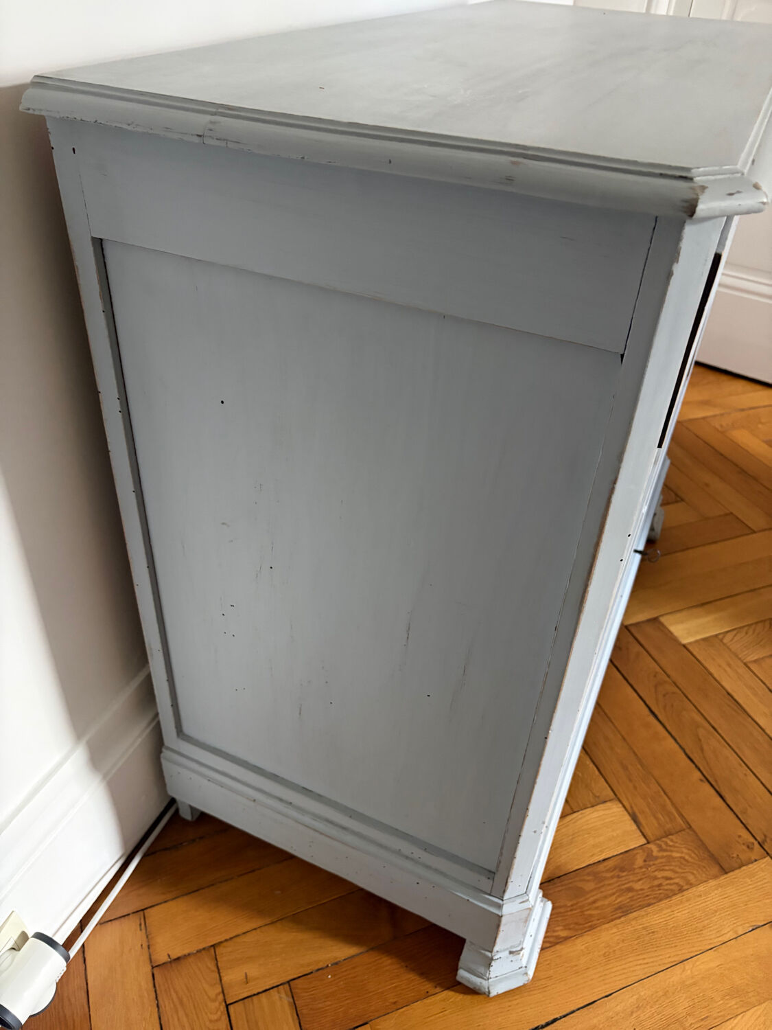 Commode en bois vintage