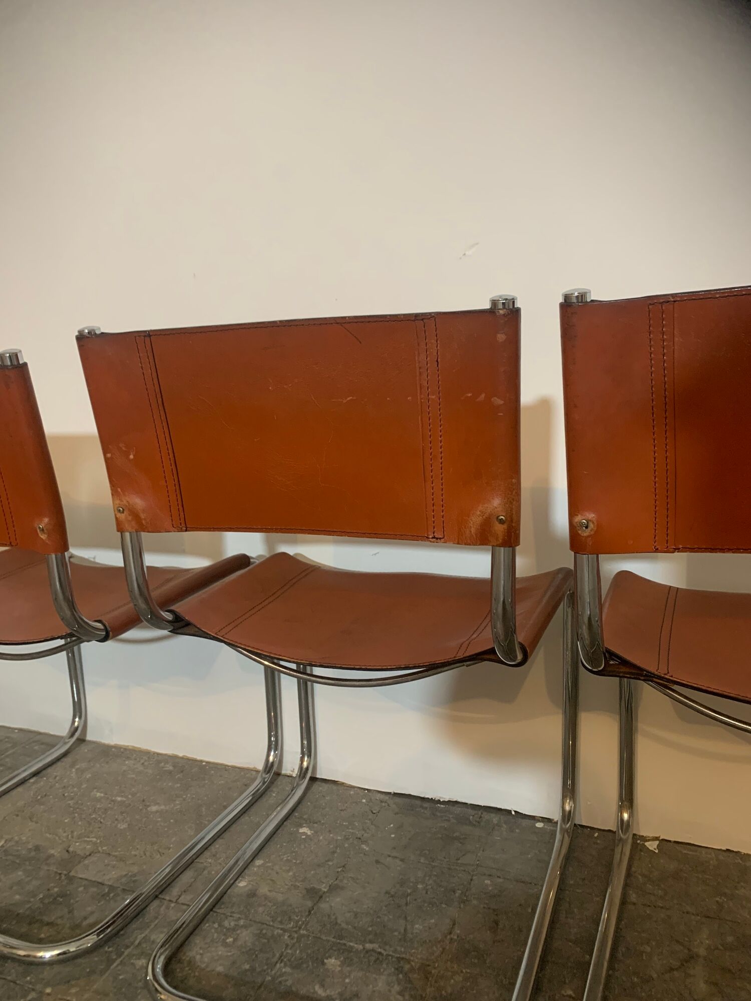Suite of 6 designer chairs Fasem design