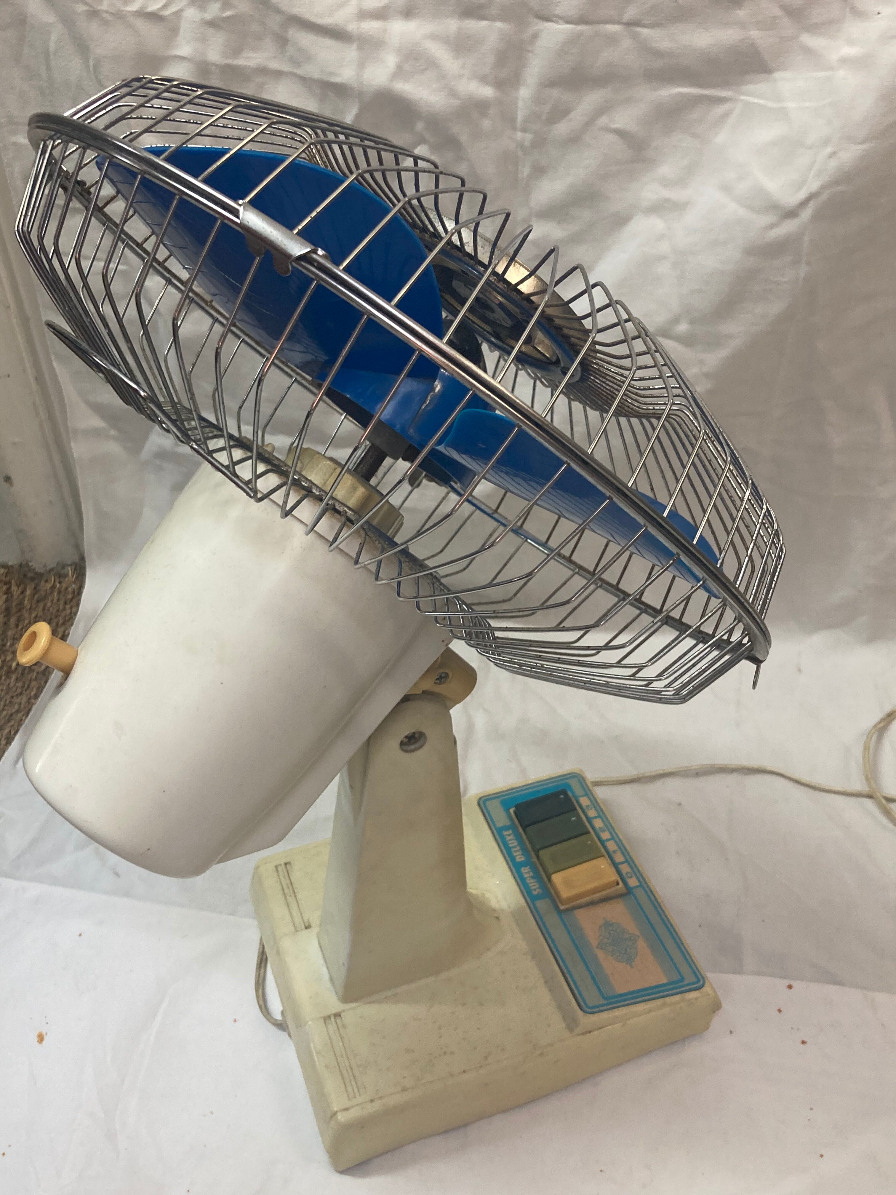 1980 Super Deluxe Fan