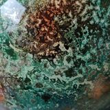 Large signed Line Lacquered Ball Vase. Made of églomisé glass. Dimensions: 18 x 16 cm