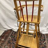 Chaise haute bébé en bois vintage
