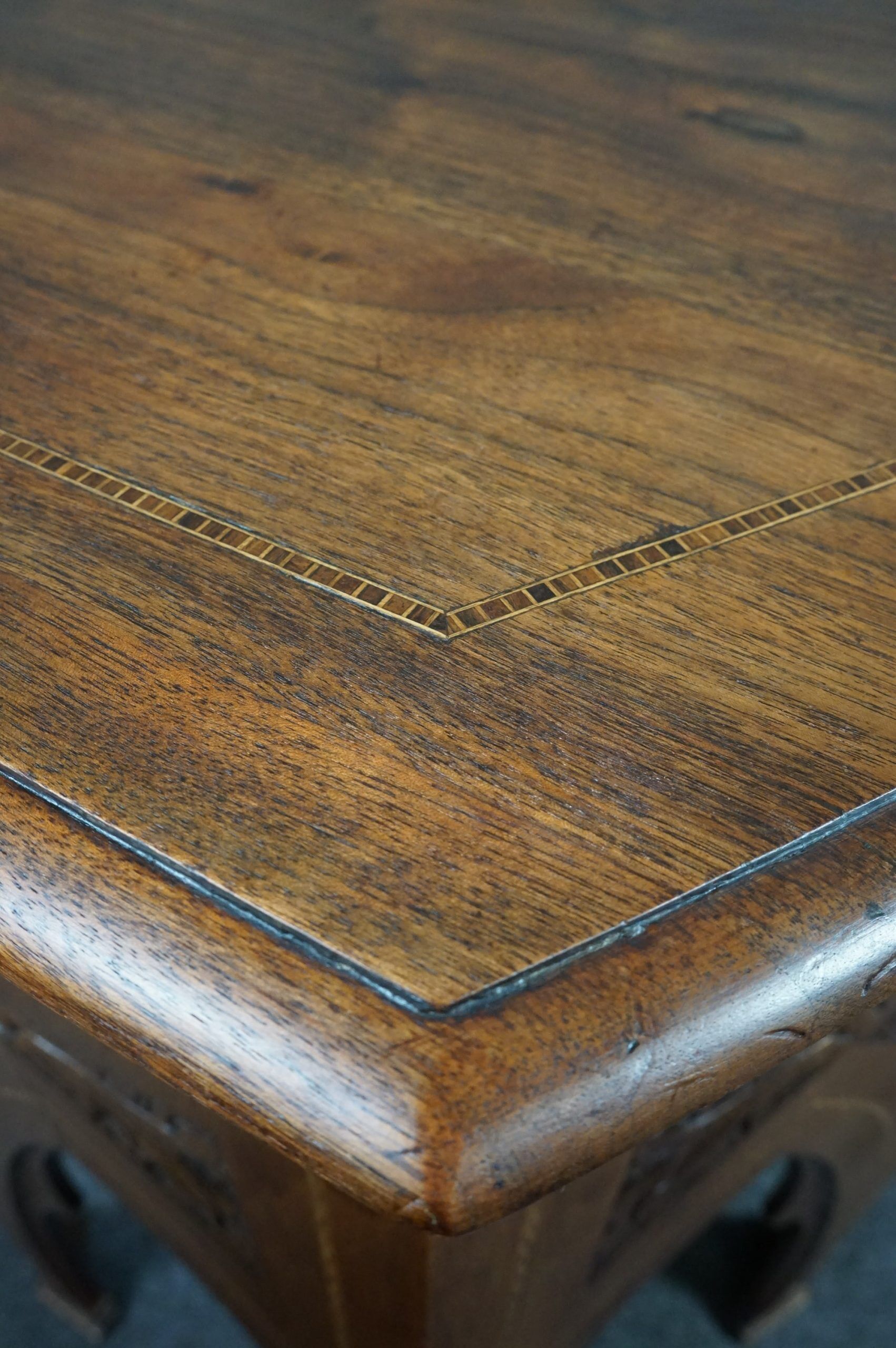 6-sided side side table in Jugendstil Art Nouveau style