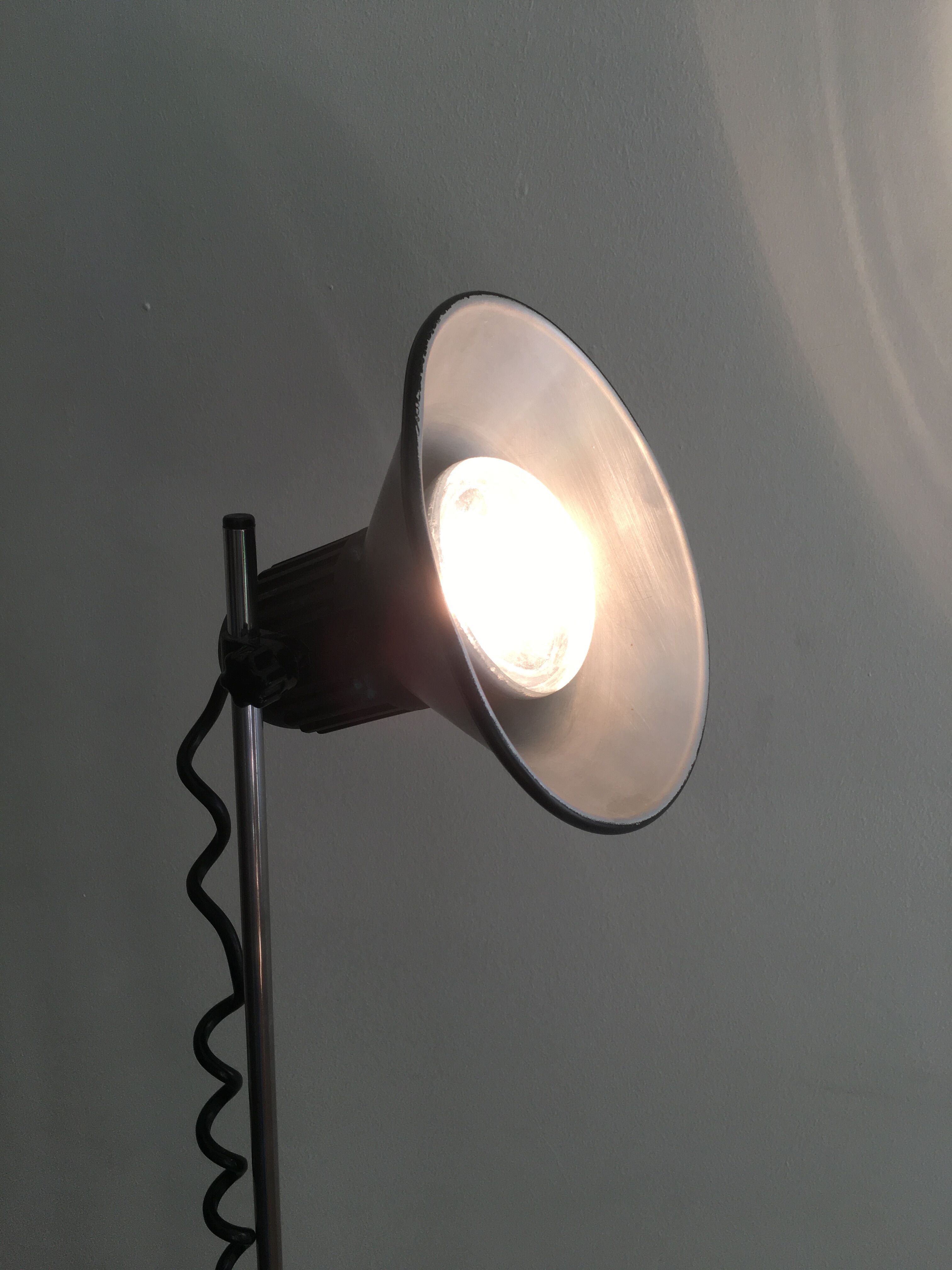 Black projector floor lamp