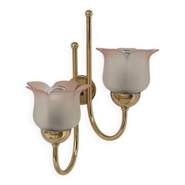 Applique vintage, laiton et verre moulé pressé rosé sablé, France, 1980