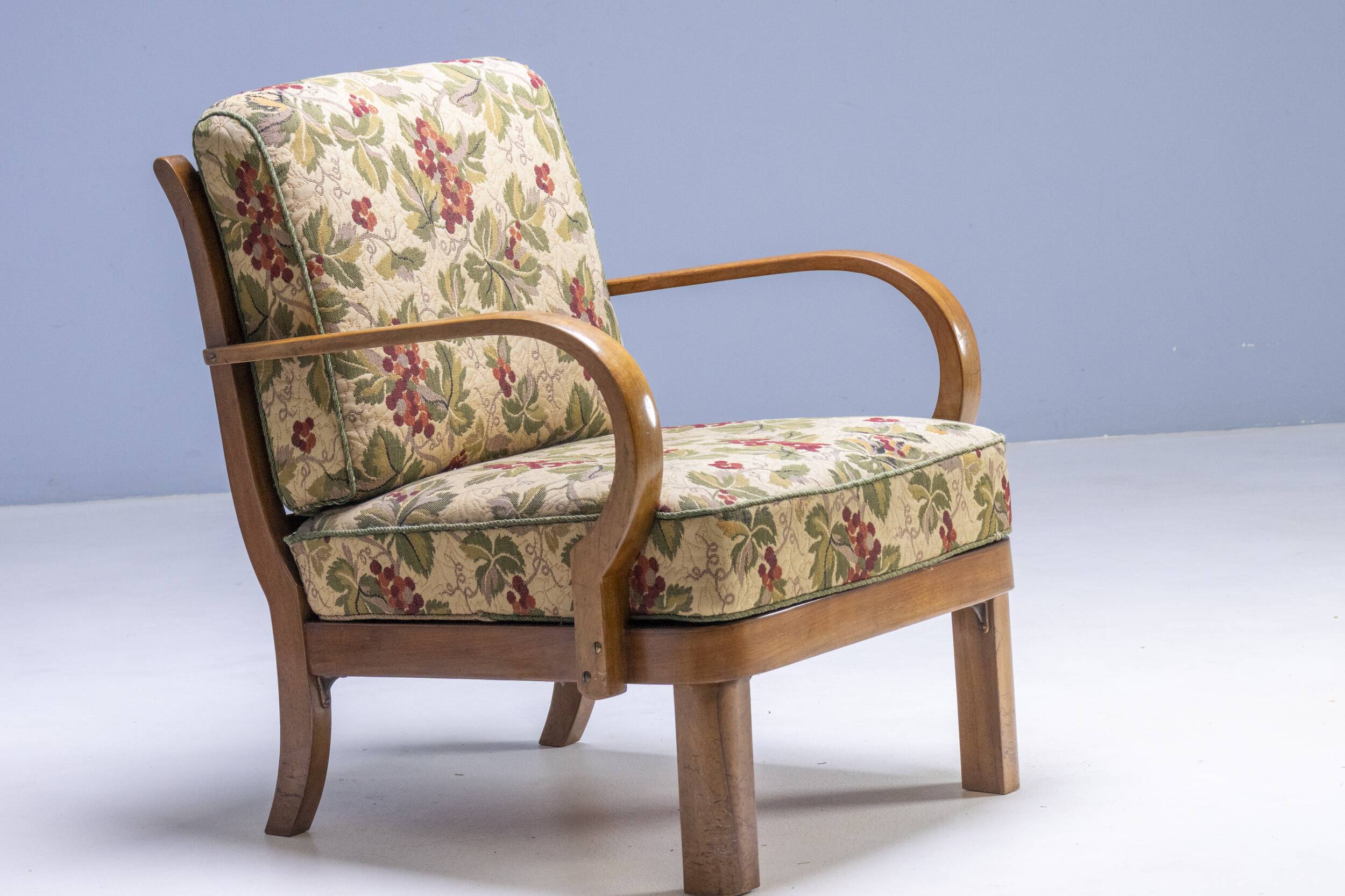 Paire de fauteuils Thonet, structure en bois courbé, années 1940