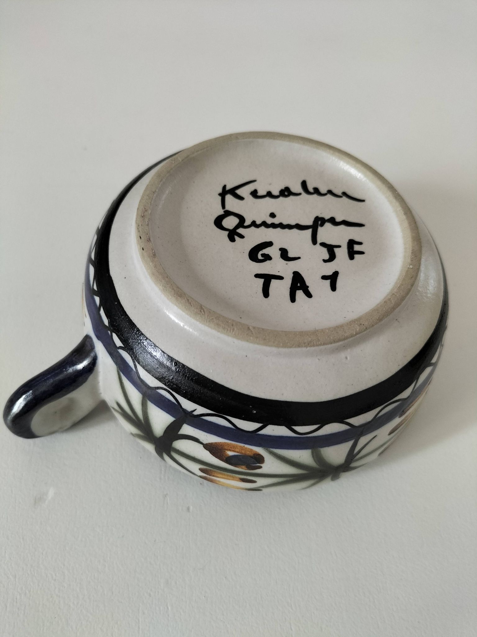 Vintage Keraluc Quimper mug – attributed to Annie Beurrier – 1960s