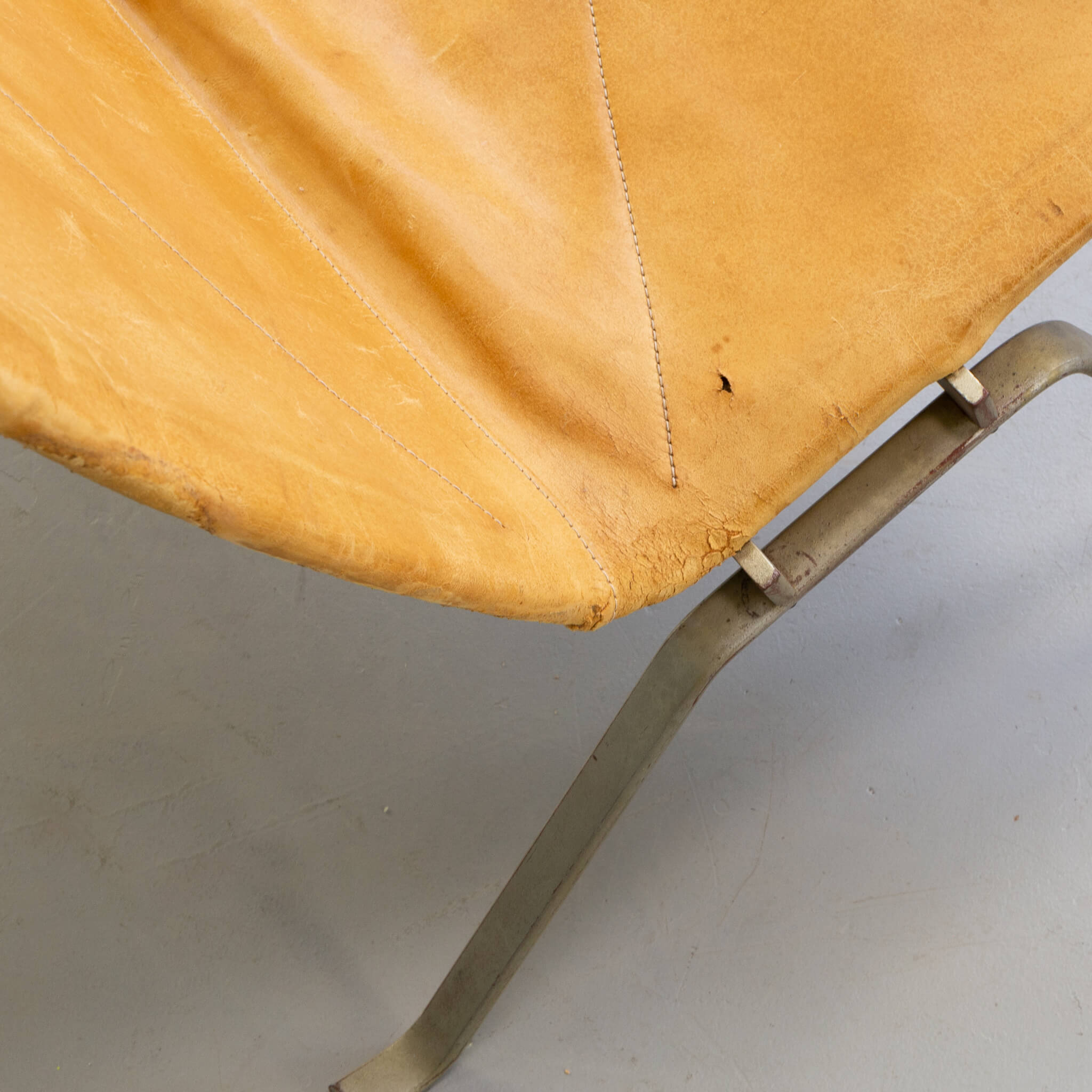 Poul Kjaerholm ‘PK22’ fauteuil cognac for EKC