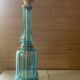Lampe ; piètement en verre bleu et laiton doré