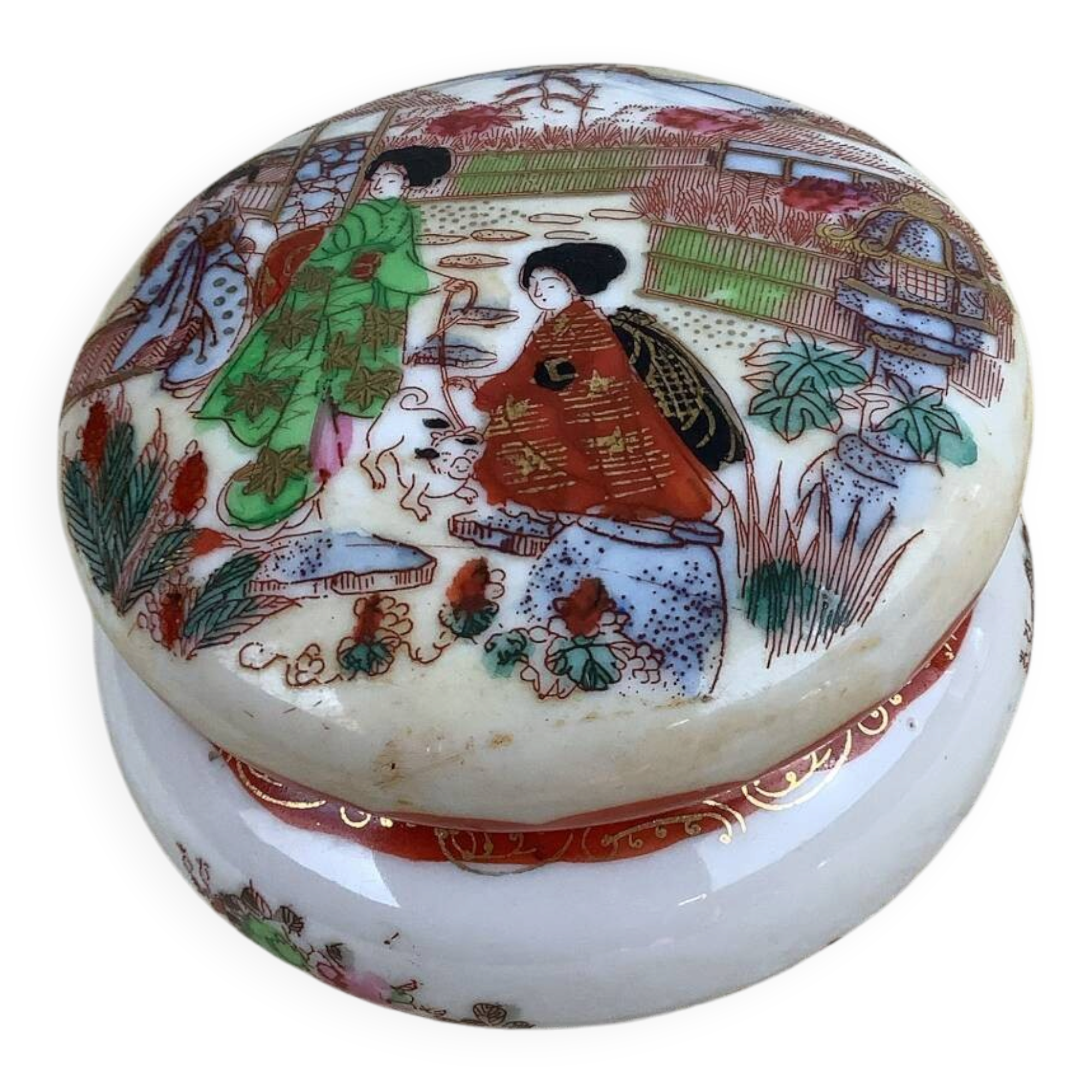 Antique Japanese porcelain bonbonnière