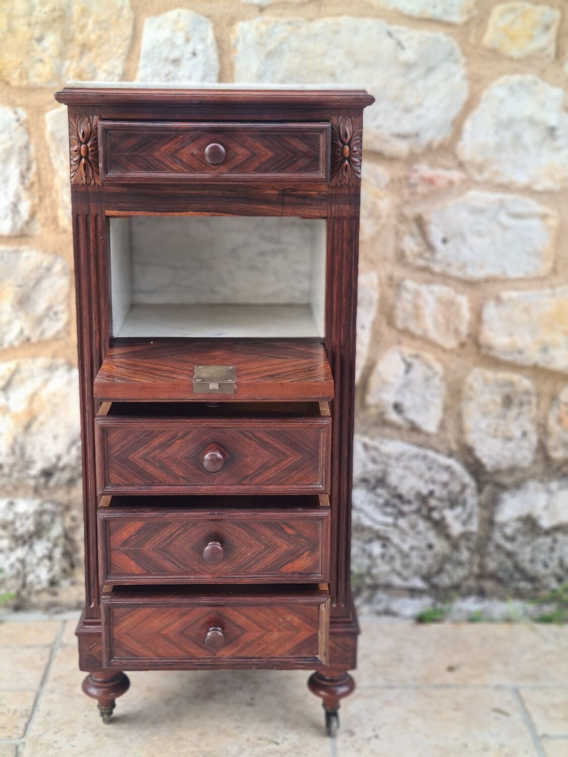 Commode chiffoniere estampillée par Joseph Roll époque Napoléon III