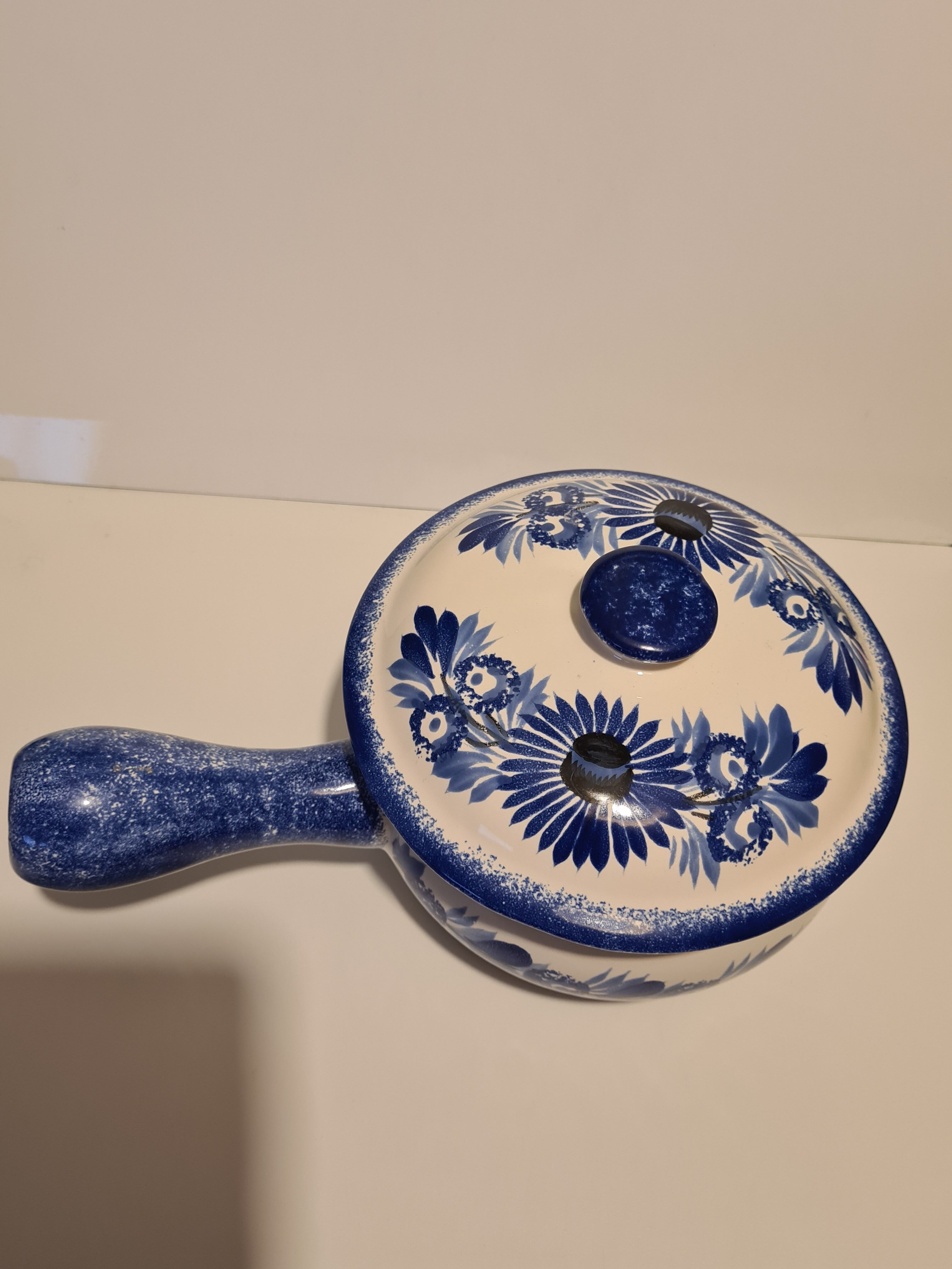 Panêlon Faience Henriot Quimper Floral Décor