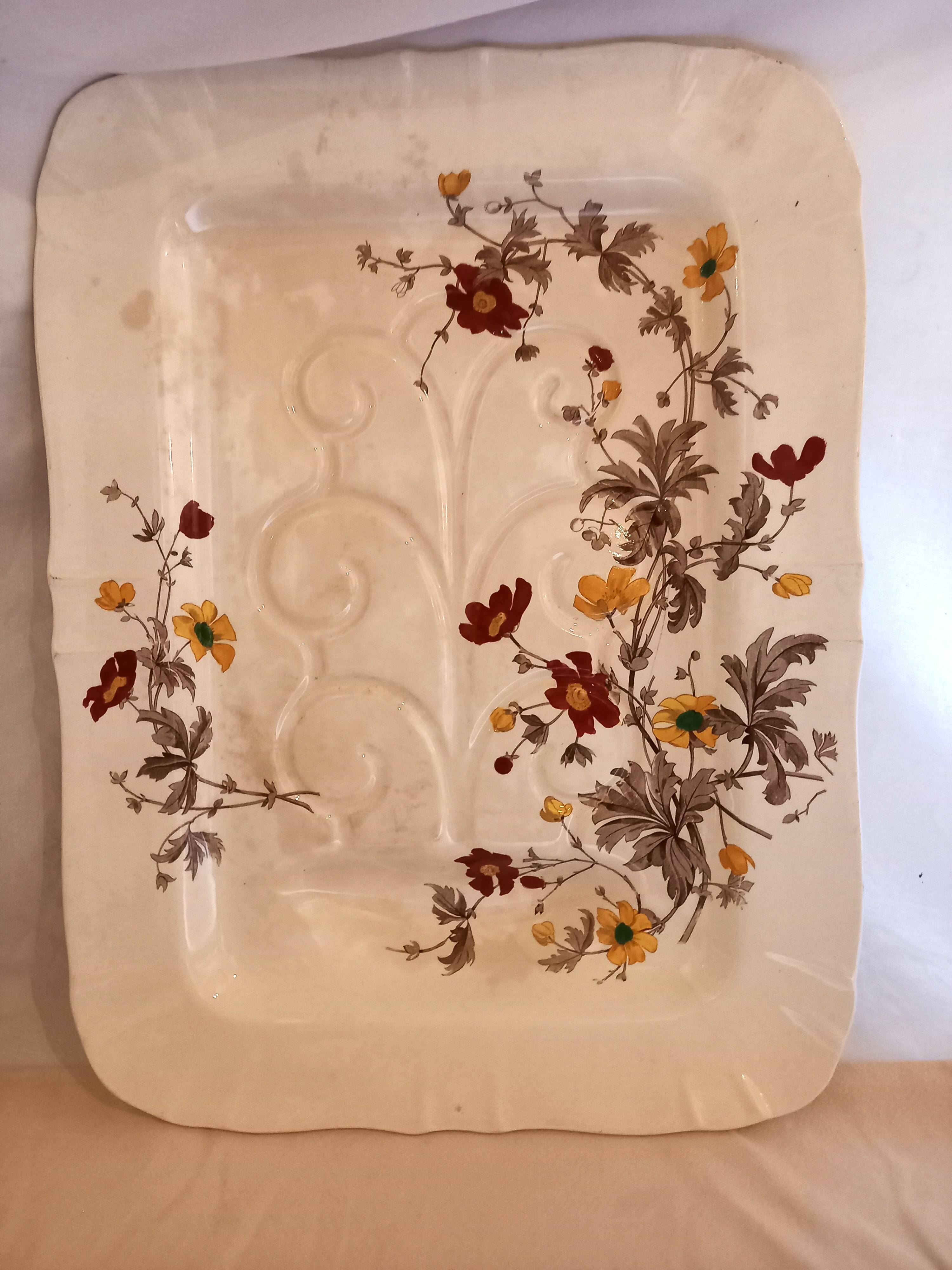 Serving dish, floral decoration, flutes, juice reservoir, English porcelain, Minton