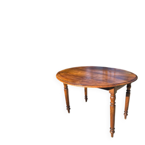 Table à manger en noyer