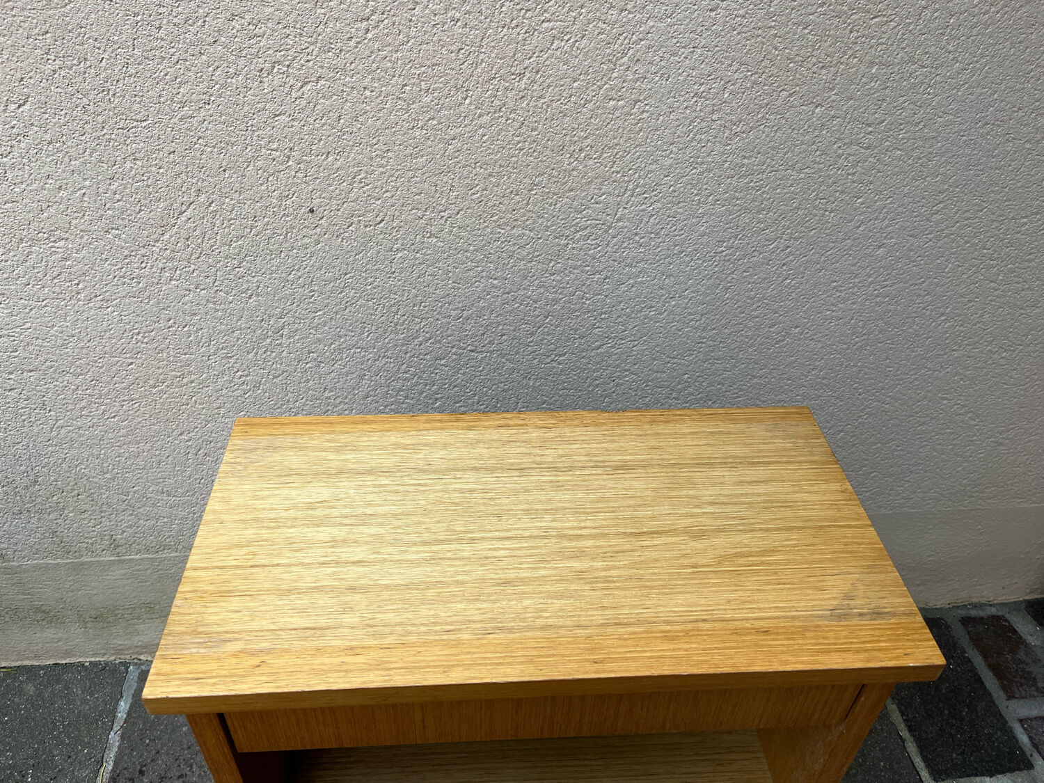 Bedside table