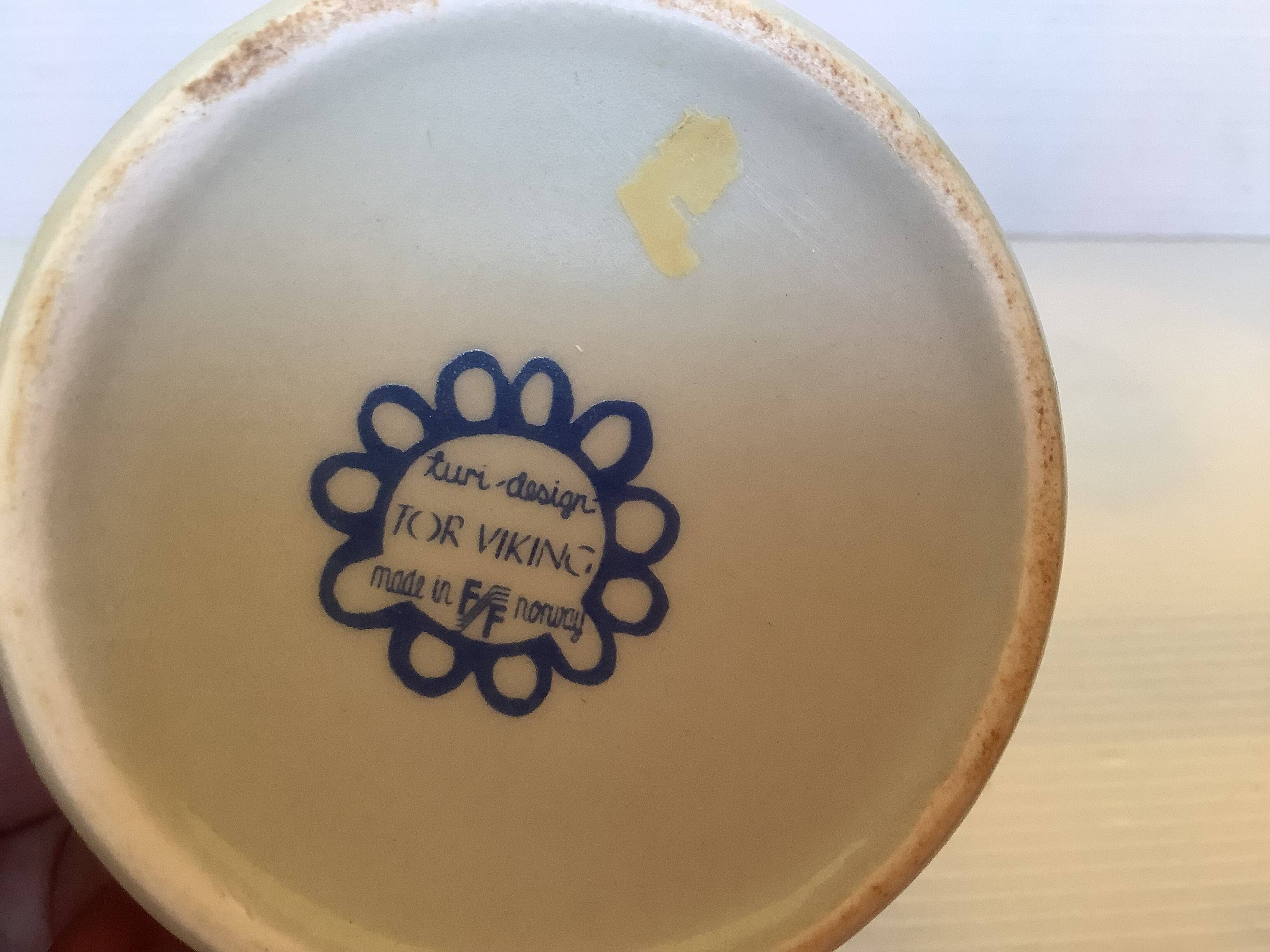 Ramekin flower cup turi gramstad oliver norway