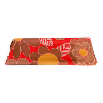 Vintage 70s coloured tablecloth