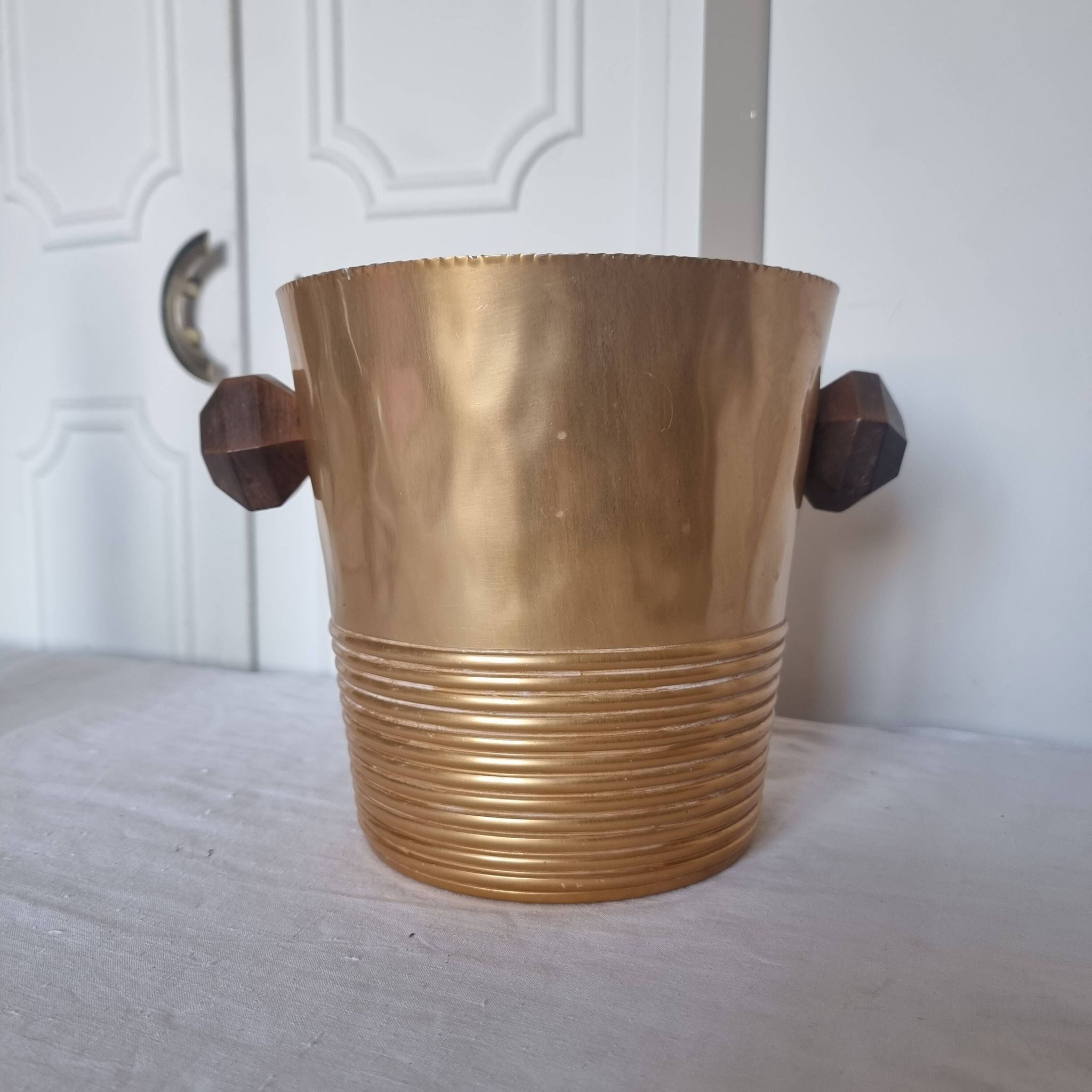 Champagne bucket or art deco champagne bucket 1930 gilded wood