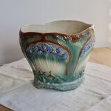 Large vintage cache-pot in Art Nouveau barbotine style – Floral decor