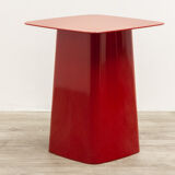 Coffee table red Vitra metal side table l31 cm