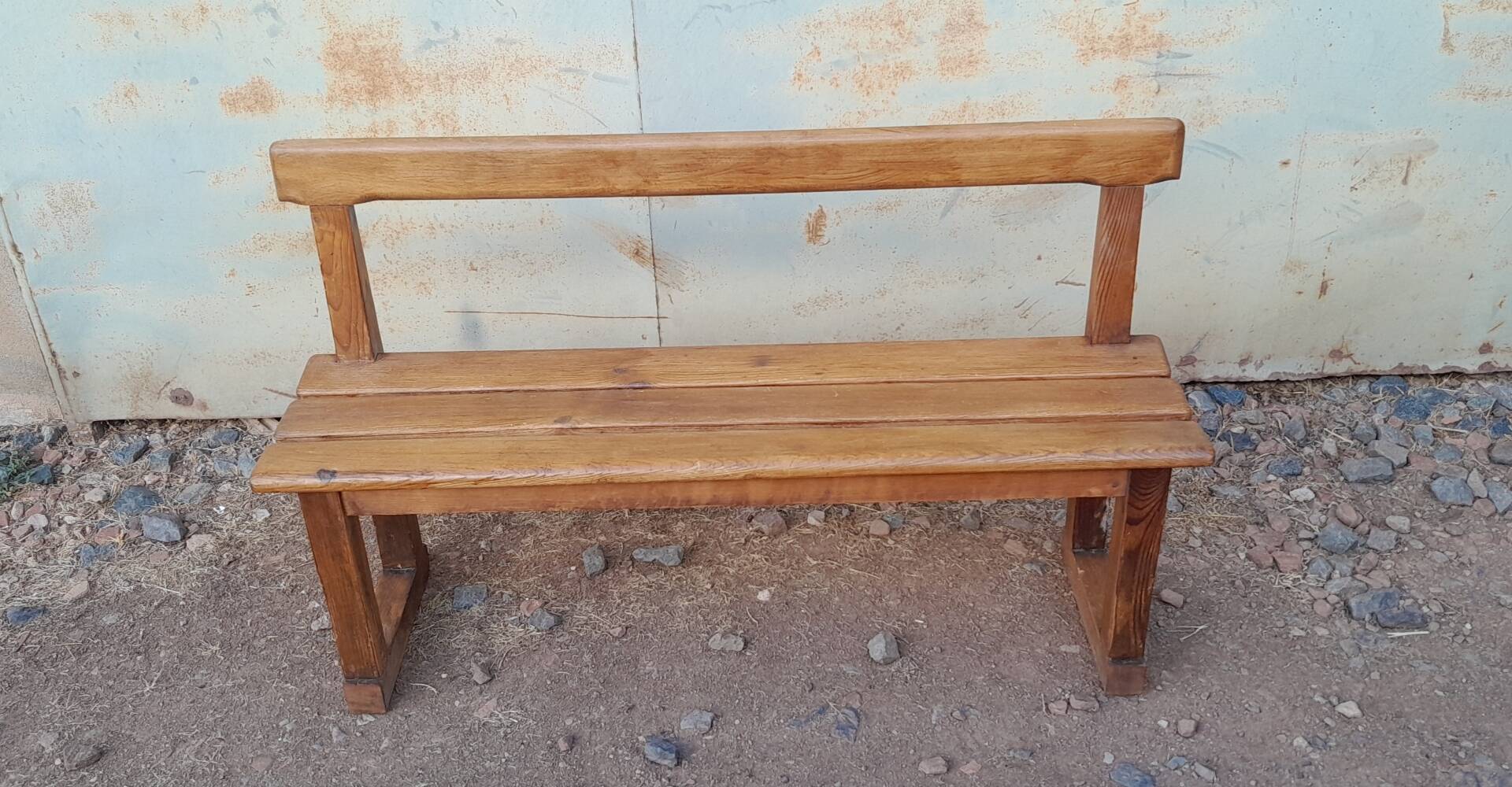 Petit banc en bois déco