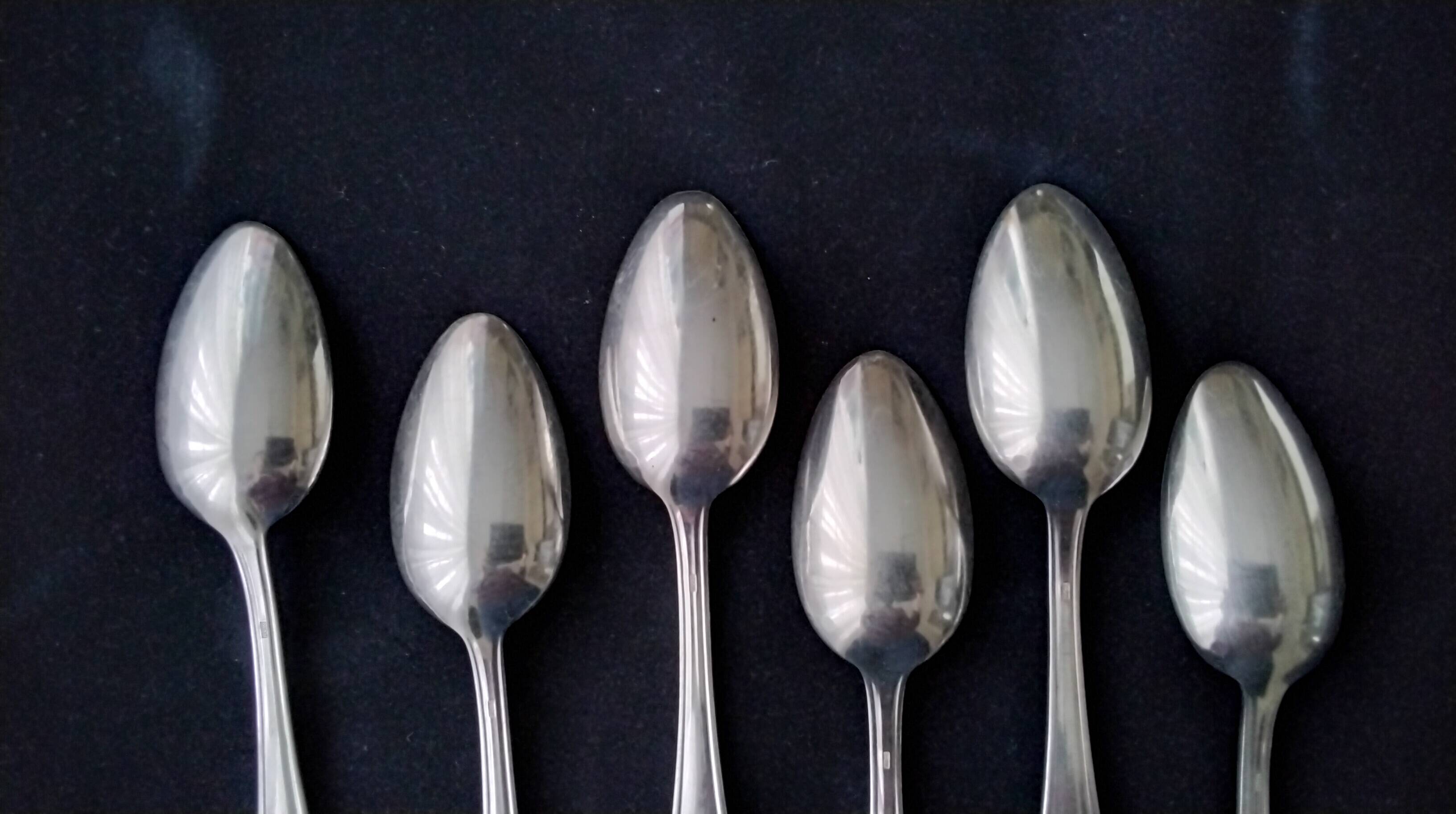 6 SFAM Chambly pattern silver-plated soup spoons