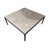 Table basse de Florence Knoll en marbre