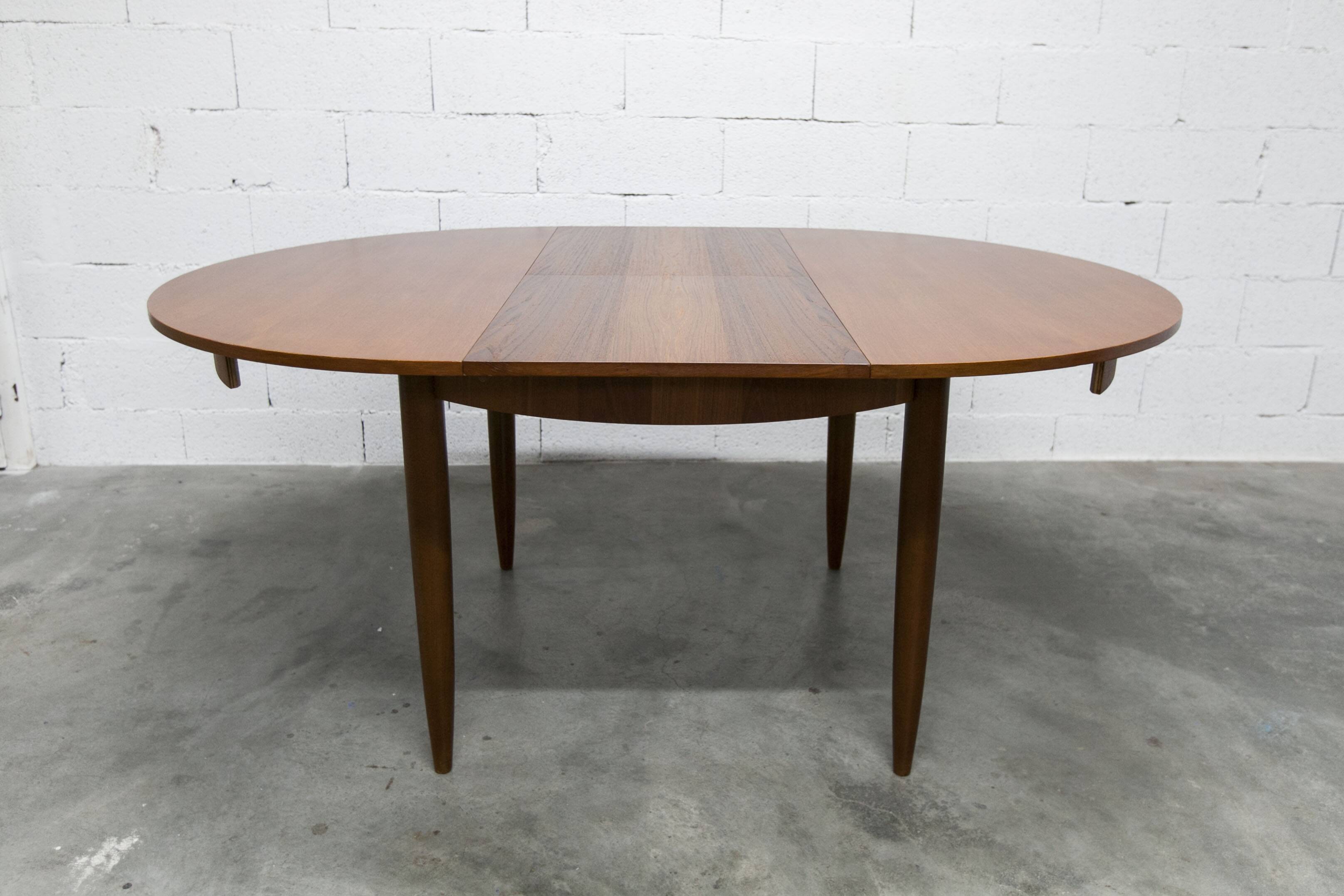 Transformable teak table 1968, impeccable condition