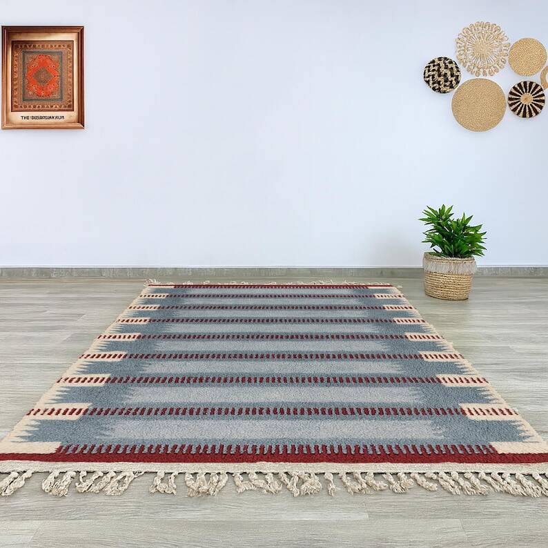 Beni Ourain Berber rug in wool with blue stripes 150/250cm