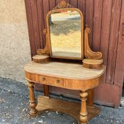 Antique hairdresser