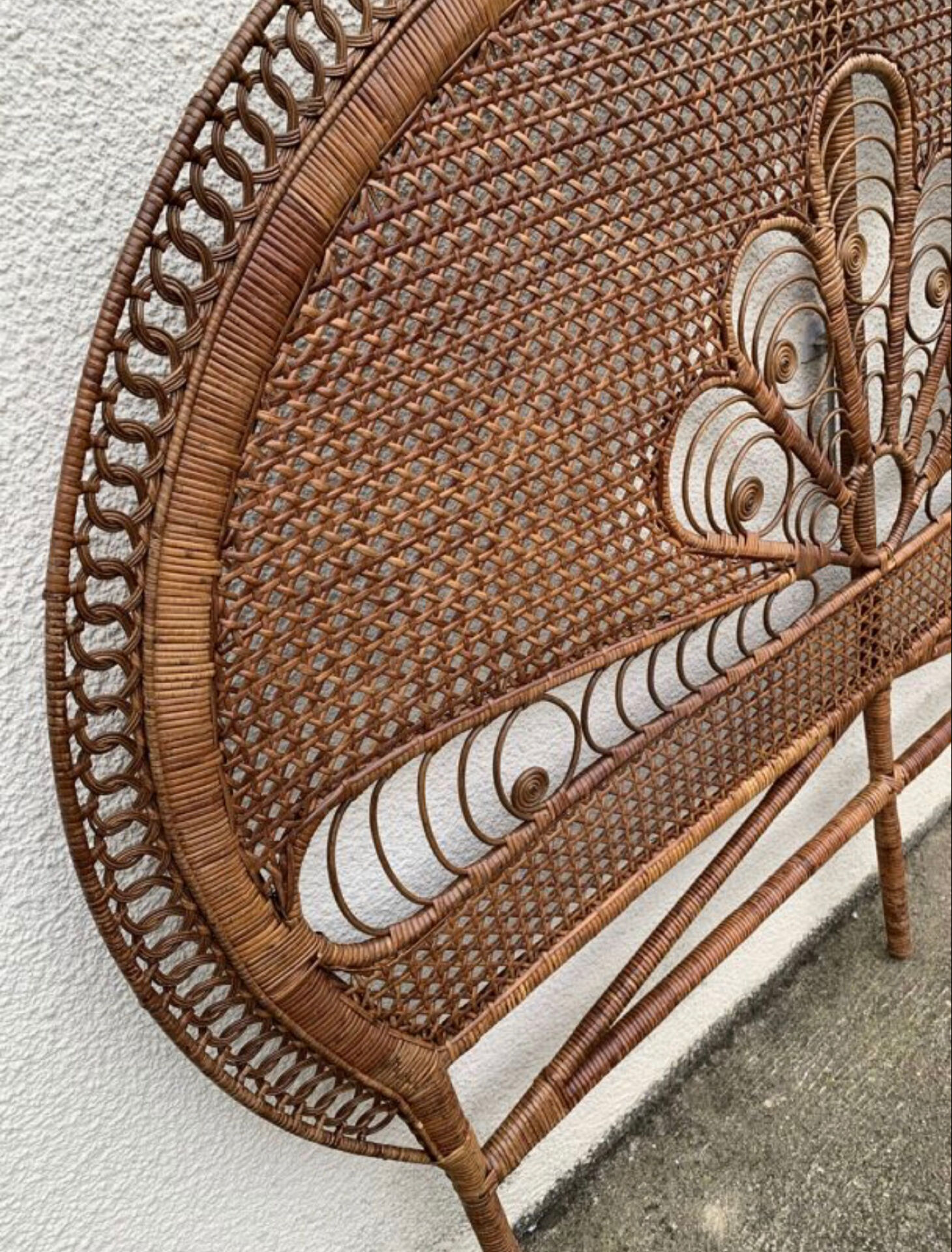 Large vintage headboard in woven rattan fan / Peacock 180cm