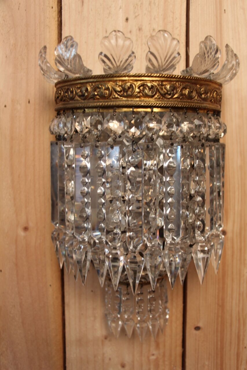 Pair of crystal sconces from the house baccarat, crinoline model
