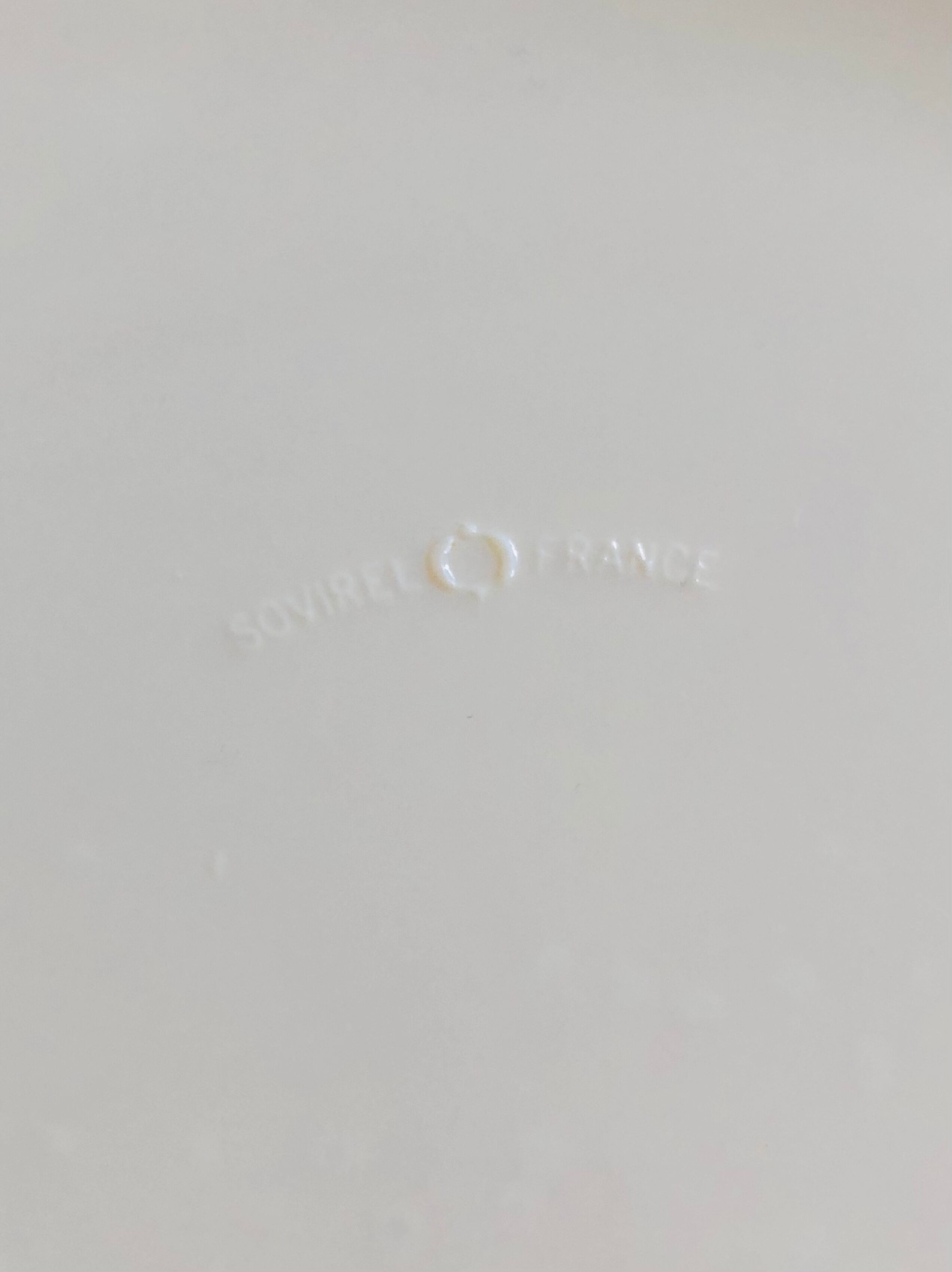 Vintage pie dish Sovirel Pyrex