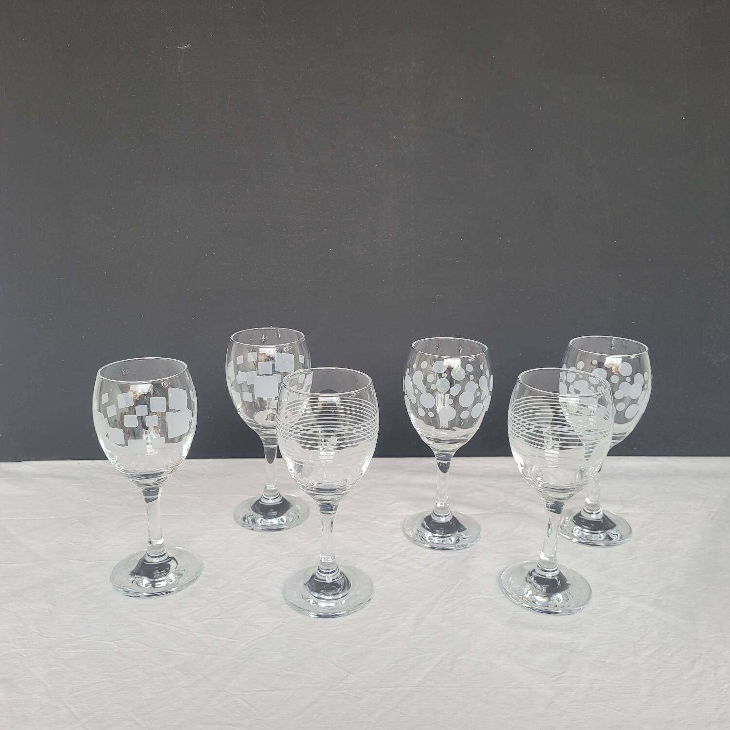 6 decorative stem glasses – 1970s glassware