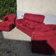 Ensemble un canapé deux fauteuils rouge et un pouf très bon état