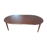 Round Scandinavian table