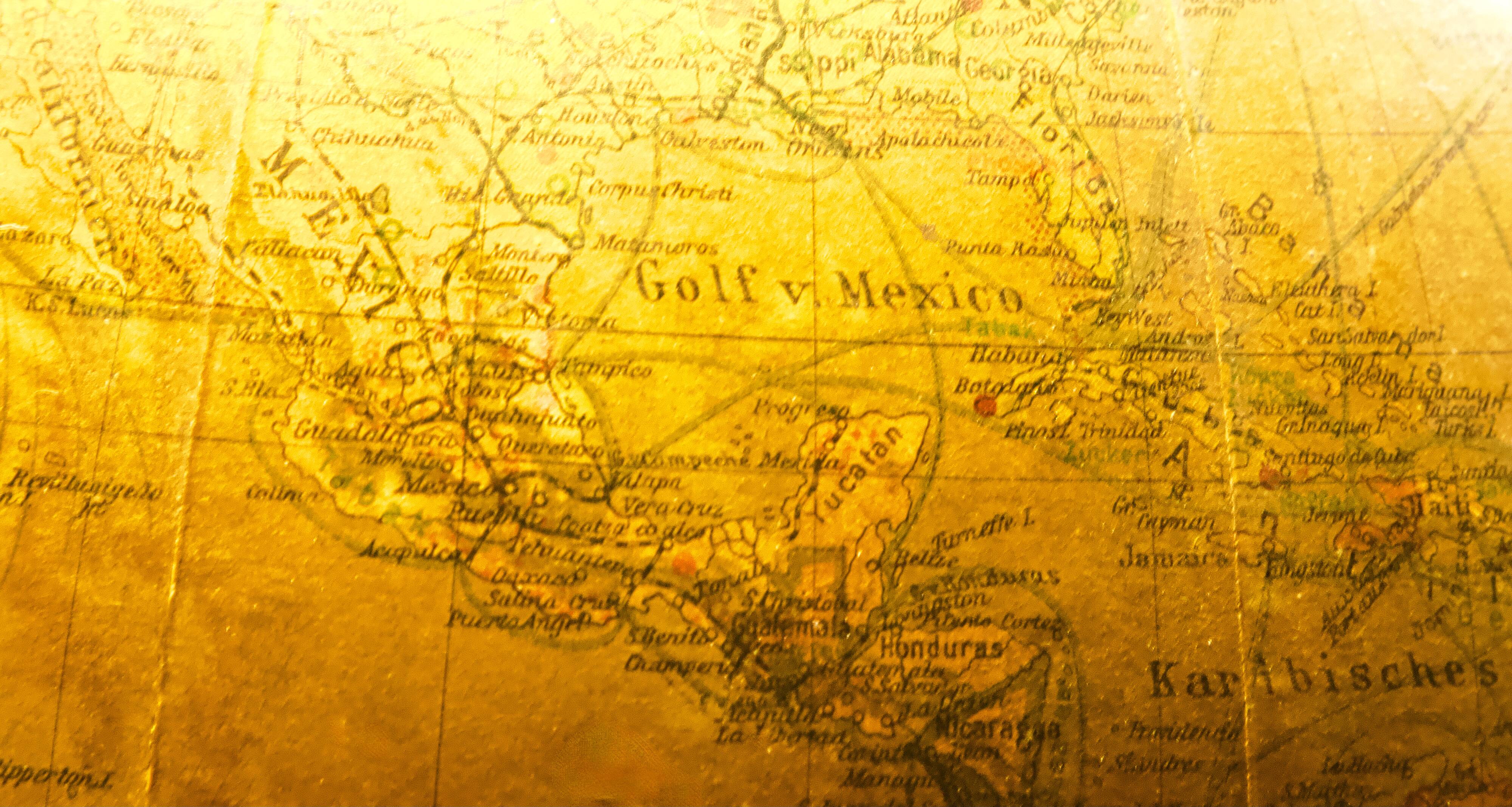 Columbus globe. Edited by Oberrealsch uldirektor Dr. R. Neuse.