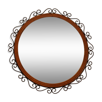 Miroir rond en fer et rotin