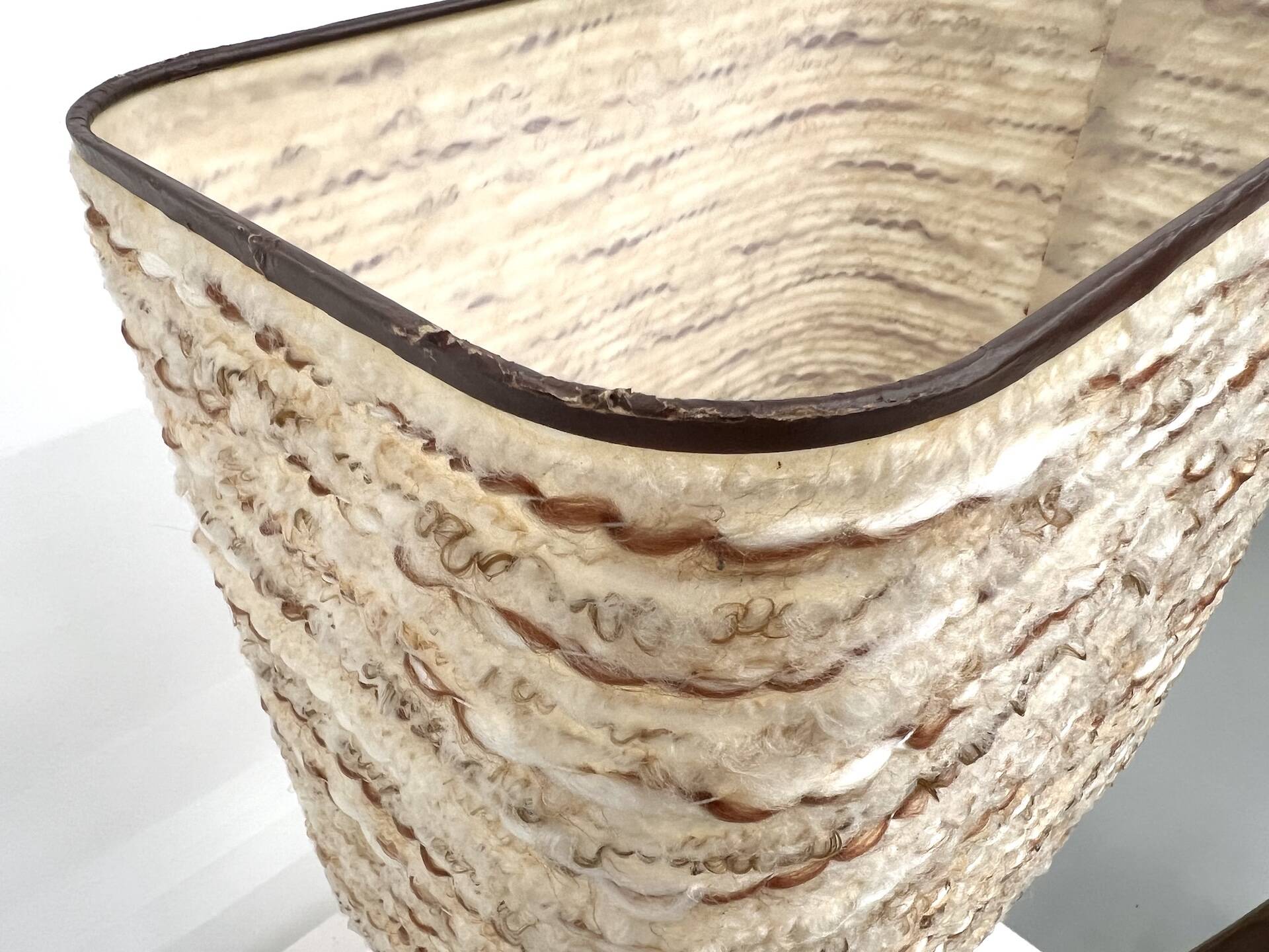 Lampe brutaliste dans le goût de Tormos, années 70