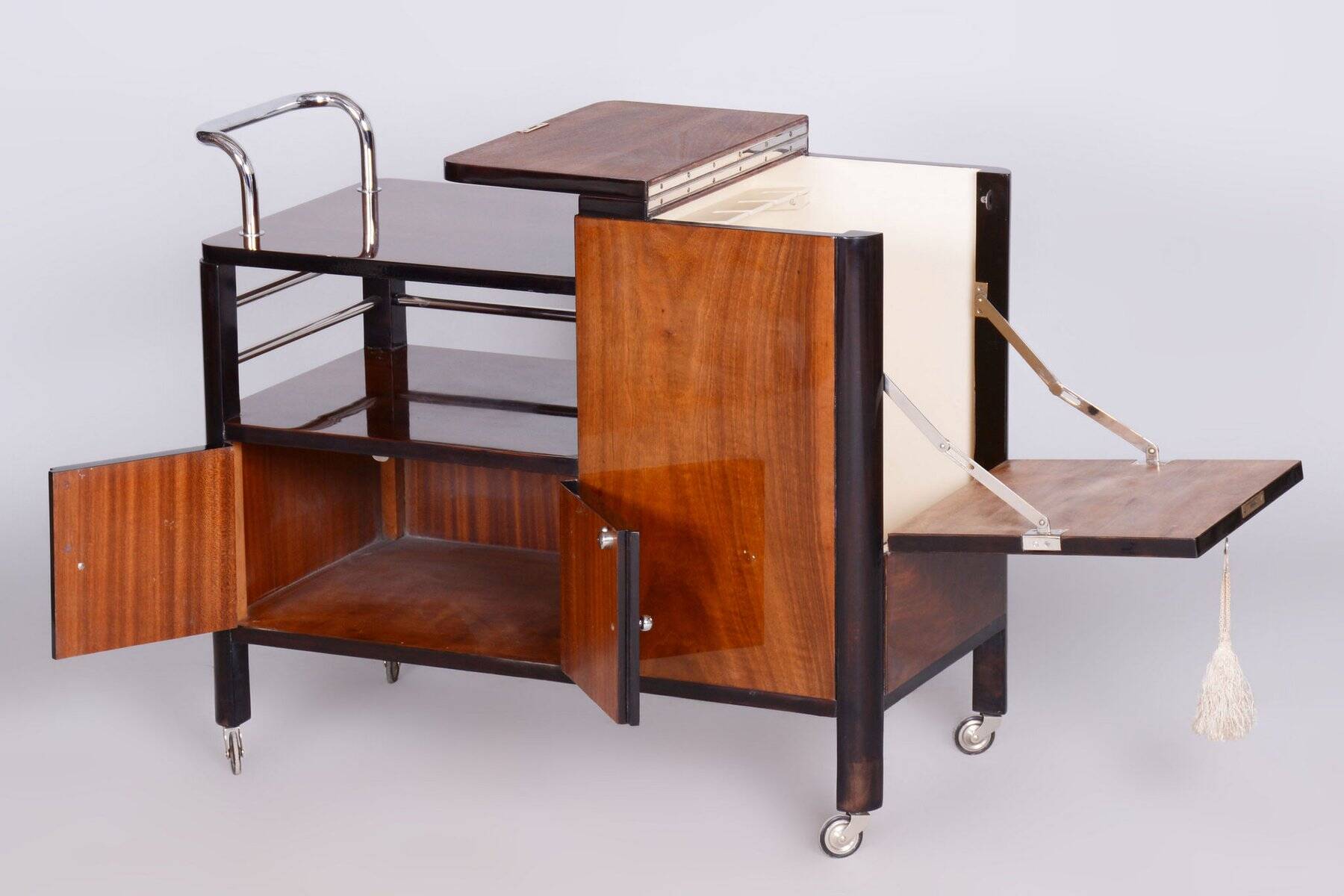 Czech Art Deco Trolley Walnut and Chrome-Plated Steel from Thonet, 1930s