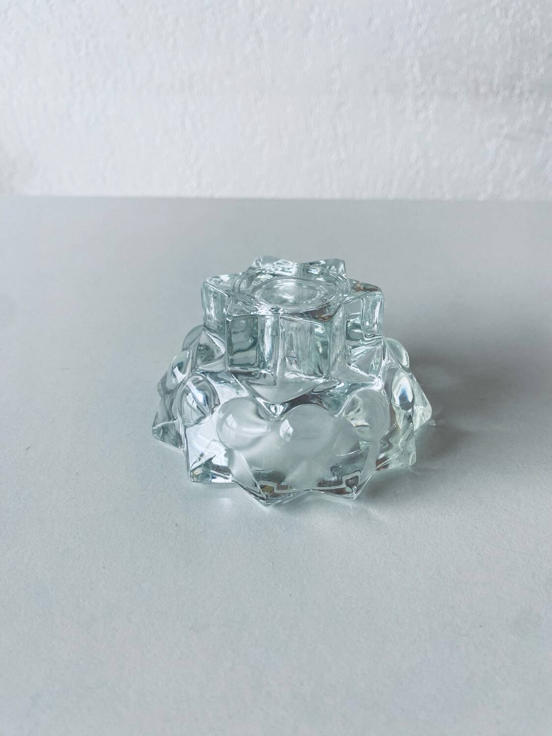 Crystal star candle holder