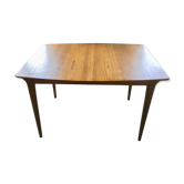 McIntosh's vintage expandable dining table
