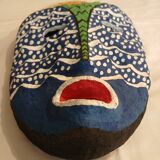 Masque ethnique en bois